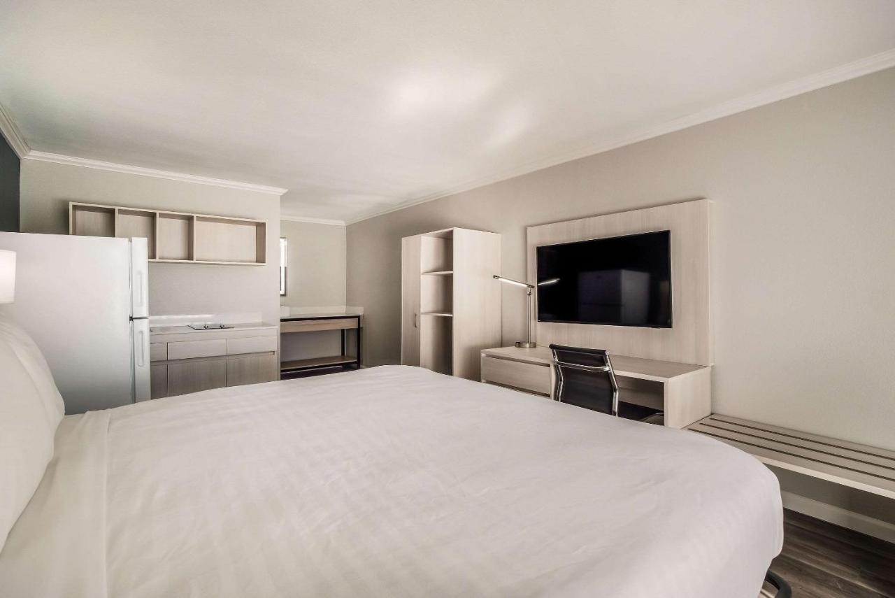Mainstay Suites Florence Exterior photo